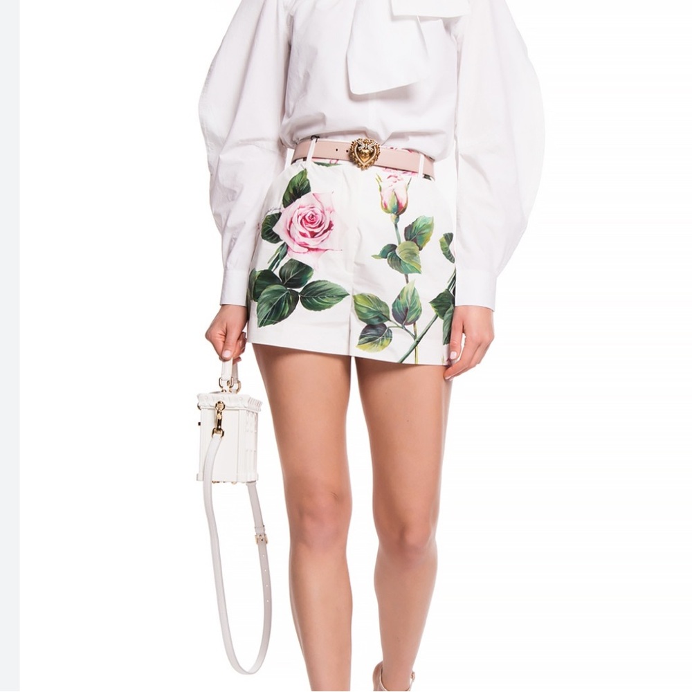 Dolce & Gabbana White Floral Print Skort with Pink Roses